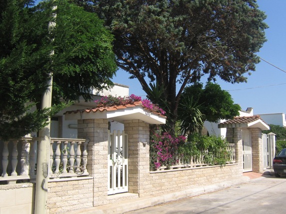 Affitto appartamento con giardino a torre lapillo per 10 persone